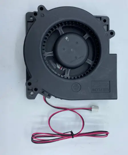 VENTILATOR