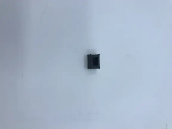 FRONT DOOR GAP SEAL