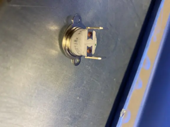 termostat ventilátoru ochlazování