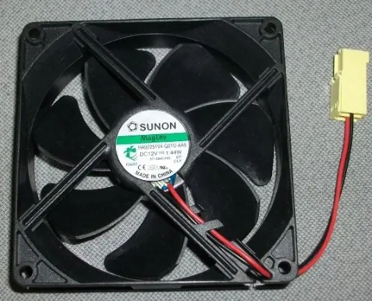 VENTILATOR