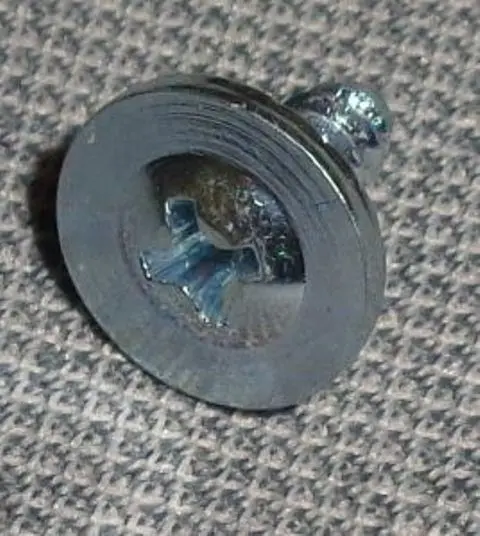 Šroub 4.2x9.5
