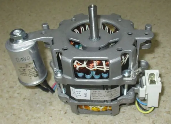 Motor