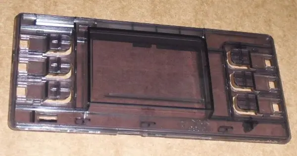 DISPLAY GLASS