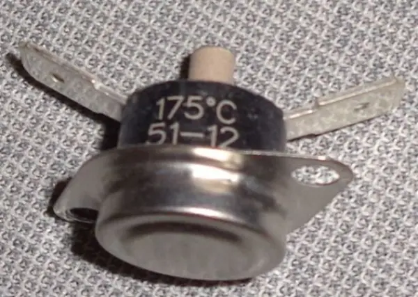 termostat bezpečnostní 175