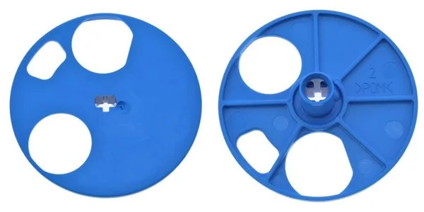 Valve disk diverter