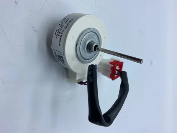 Motorek ventilátoru Welling
